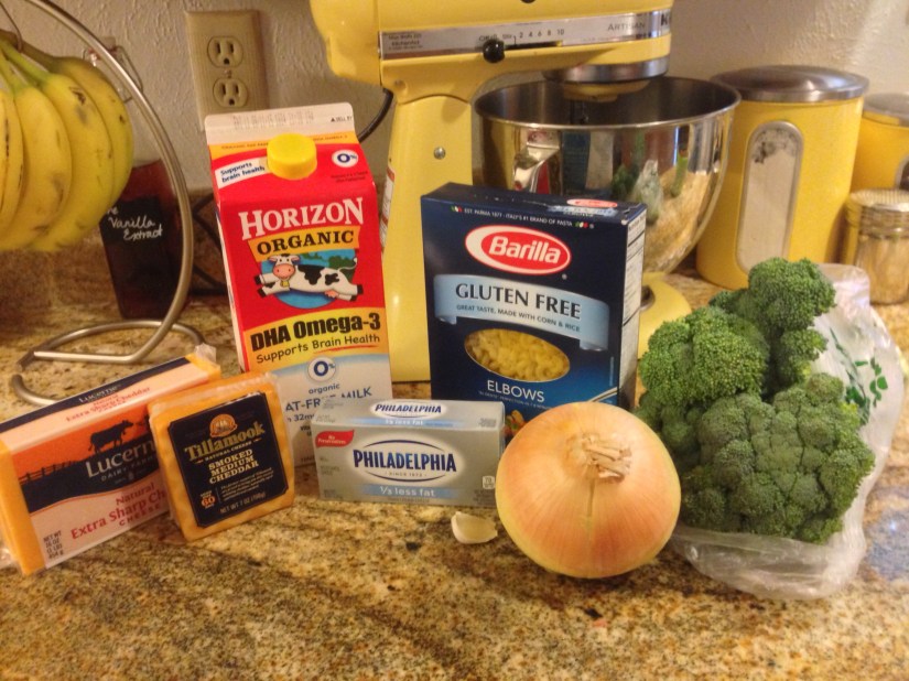 Ingredients for smoked cheddar mac and cheese